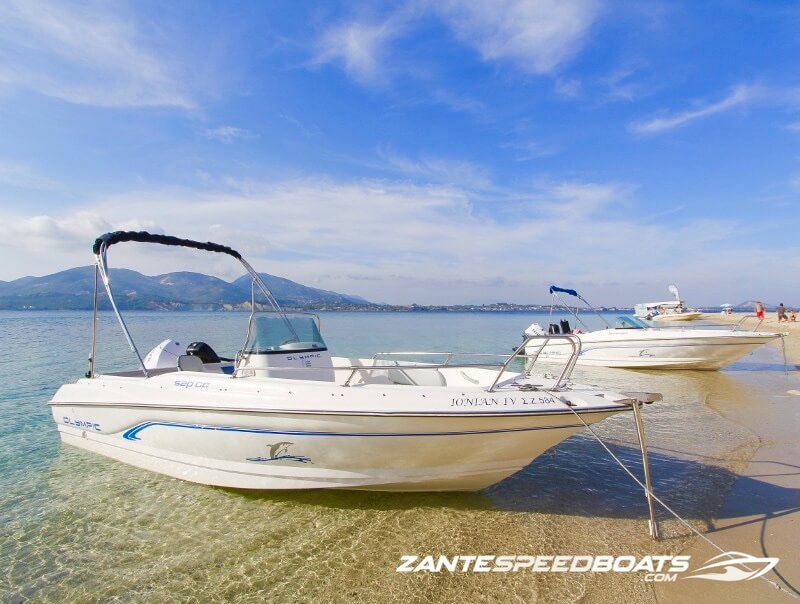 Hire a speedboat in zante